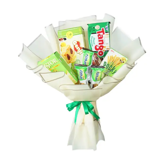 Snack Serenade Bouquet - Graduation